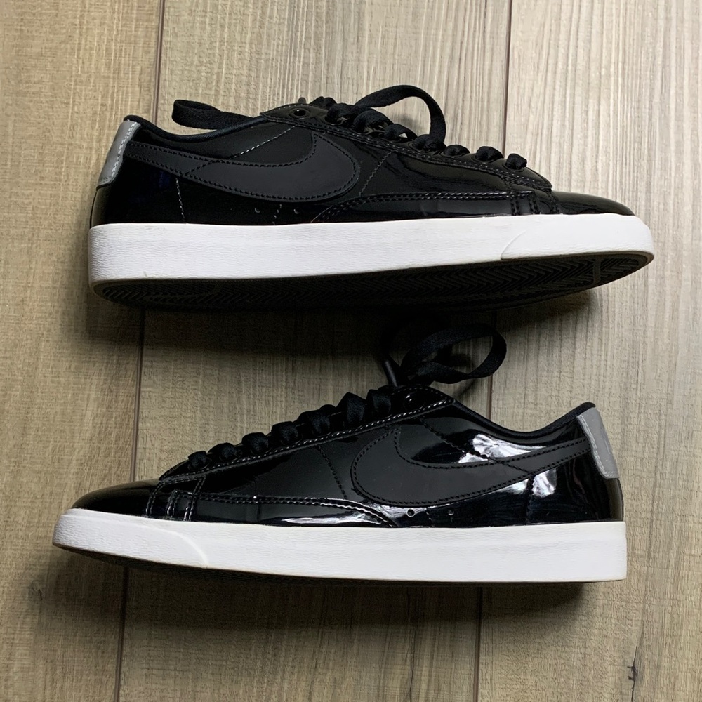 W BLAZER LOW SE PRM